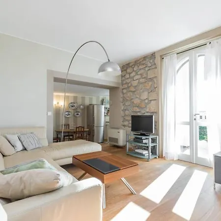 Villa Rocky - Luxury 3Br Apt In Liberty Villa.Pool,Garden,Wifi Roquebrune-Cap-Martin Exterior foto